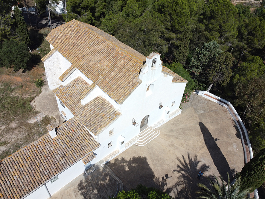 Ermita de Sant Antoni de Llombai vista desde el aire